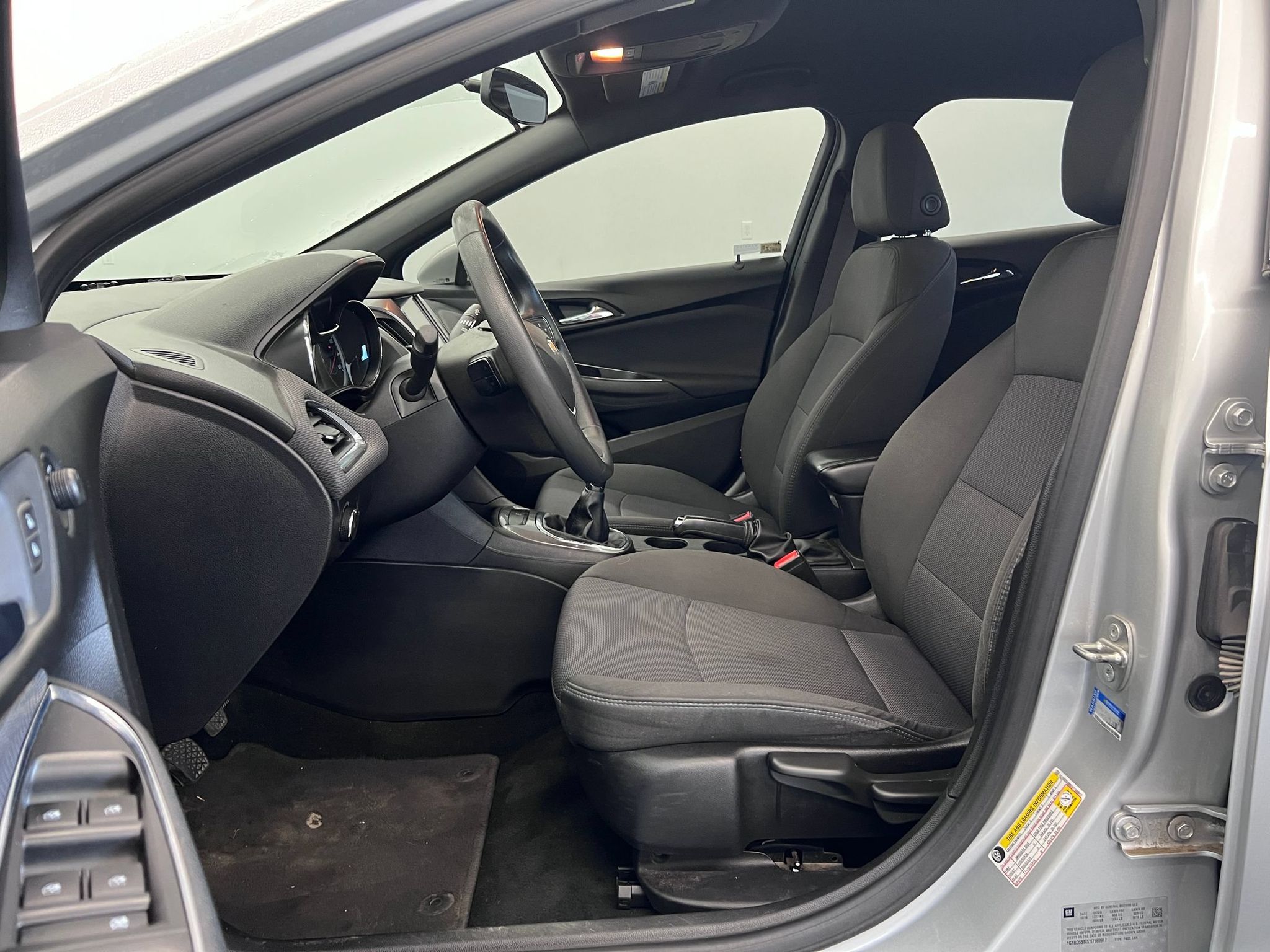 2017 Chevrolet Cruze LT Manual Sedan