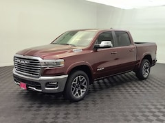 2026 Ram 1500 LARAMIE CREW CAB 4X4 5'7 BOX Pickup