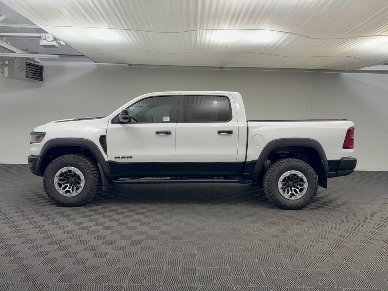 New 2026 Ram 1500 RHO CREW CAB 4X4 5'7 BOX Pickup