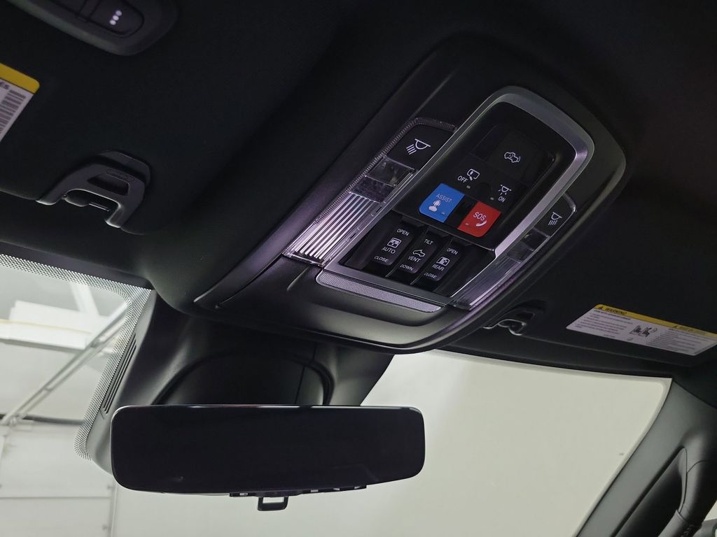 2025 RAM 3500 Limited - Photo 15