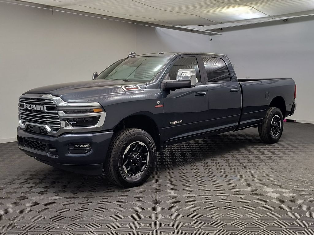 New 2026 Ram 3500 LARAMIE CREW CAB 4X4 8' BOX Pickup