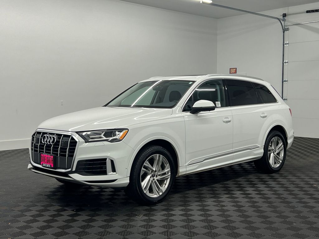 2022 Audi Q7 Premium Plus's photo