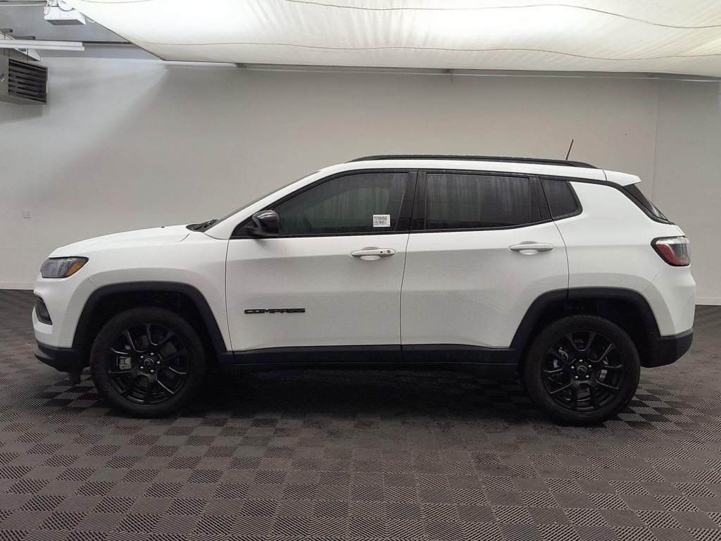 Certified 2025 Jeep Compass Latitude SUV