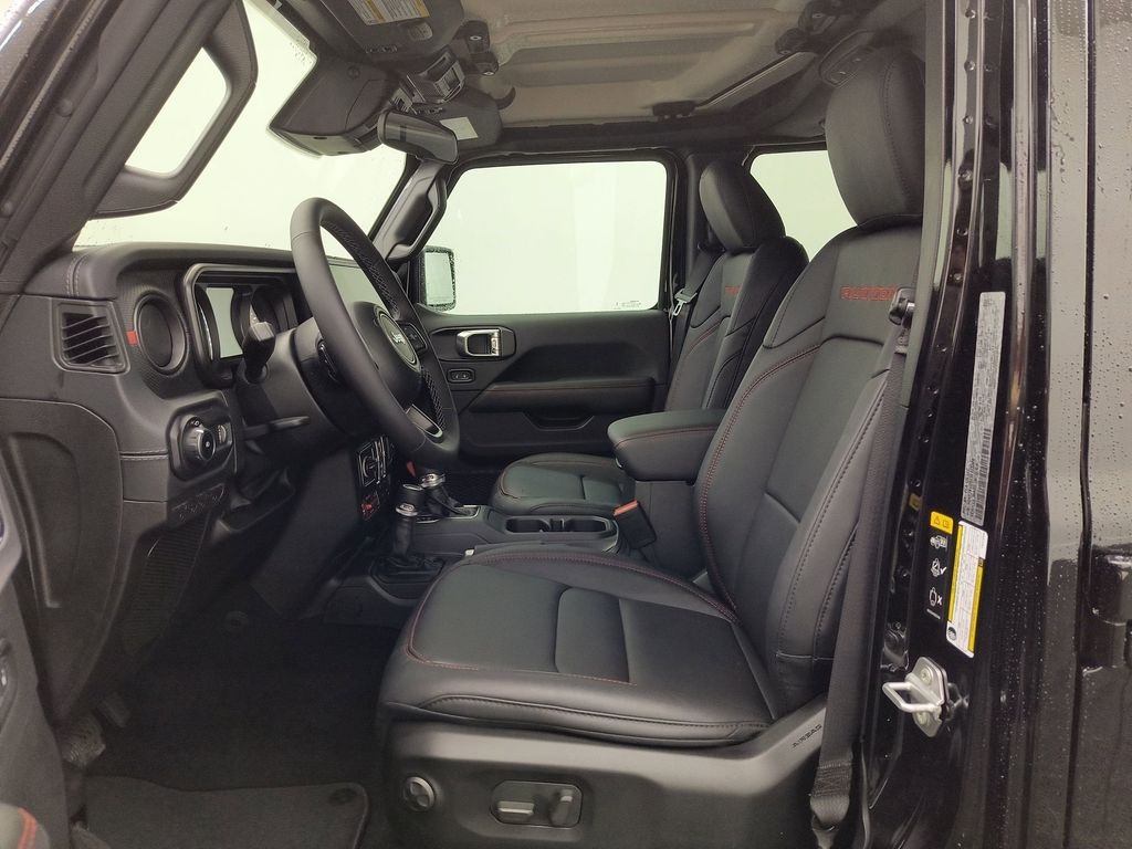 New 2026 Jeep Wrangler 4-DOOR RUBICON Sport Utility