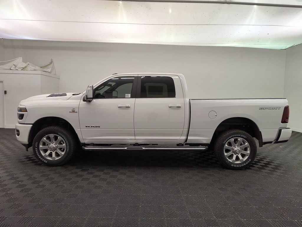2025 Ram 2500 Laramie photo 2