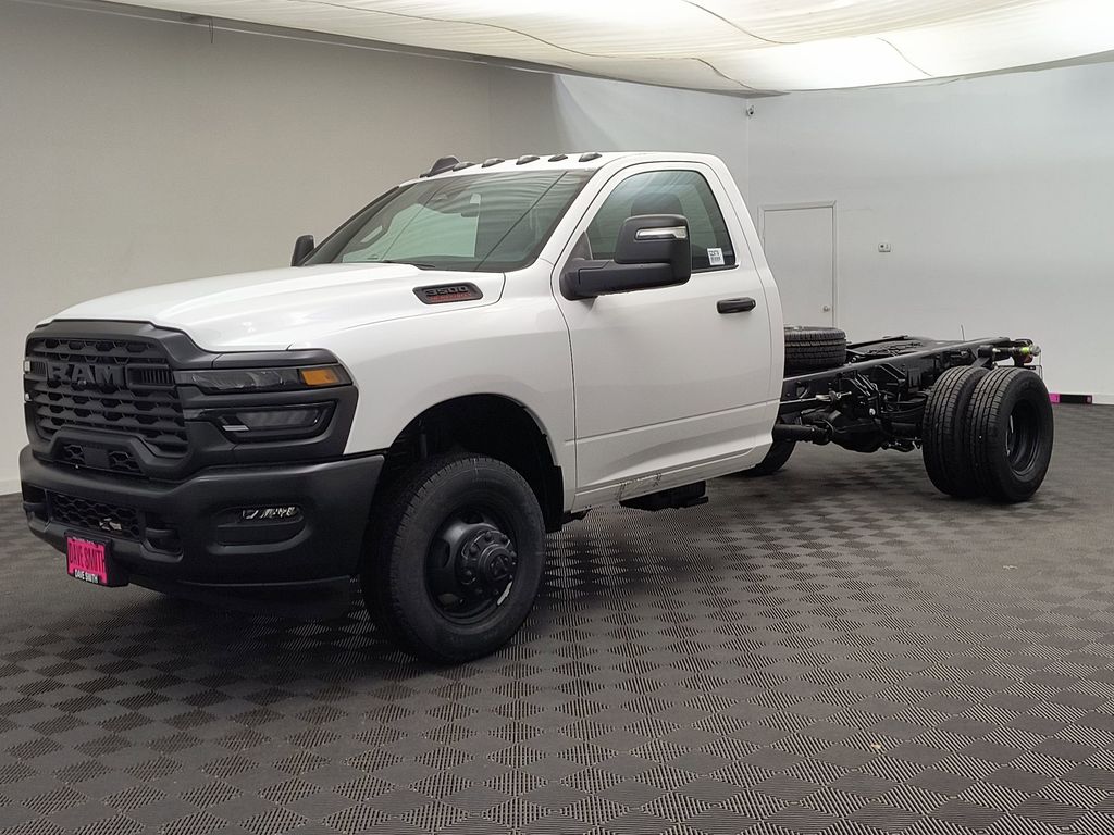 2026 RAM Ram 3500 Chassis Cab Tradesman's photo