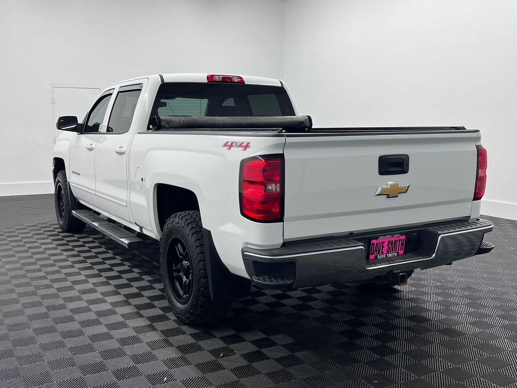 Used 2017 Chevrolet Silverado 1500 LT w/1LT Truck Crew Cab