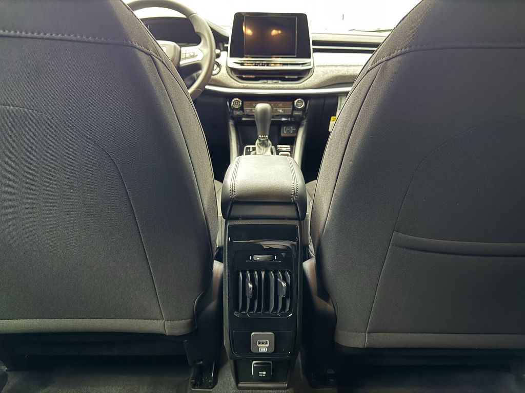 View 25