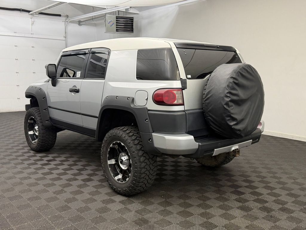 Used 2007 Toyota FJ Cruiser Base SUV