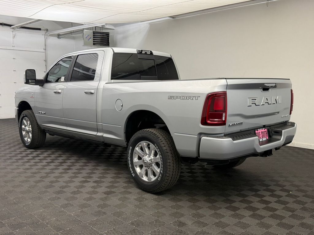 New 2026 Ram 2500 LARAMIE CREW CAB 4X4 6'4 BOX Pickup