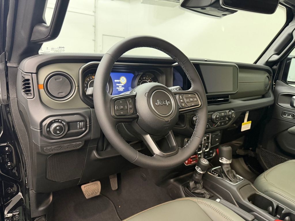 New 2026 Jeep Gladiator MOJAVE X 4X4 Pickup