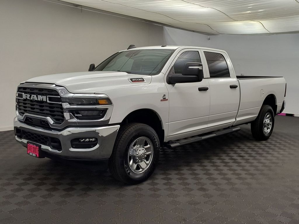 New 2026 Ram 3500 TRADESMAN CREW CAB 4X4 8' BOX Pickup