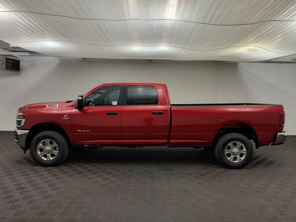 New 2026 Ram 2500 BIG HORN CREW CAB 4X4 8' BOX Pickup