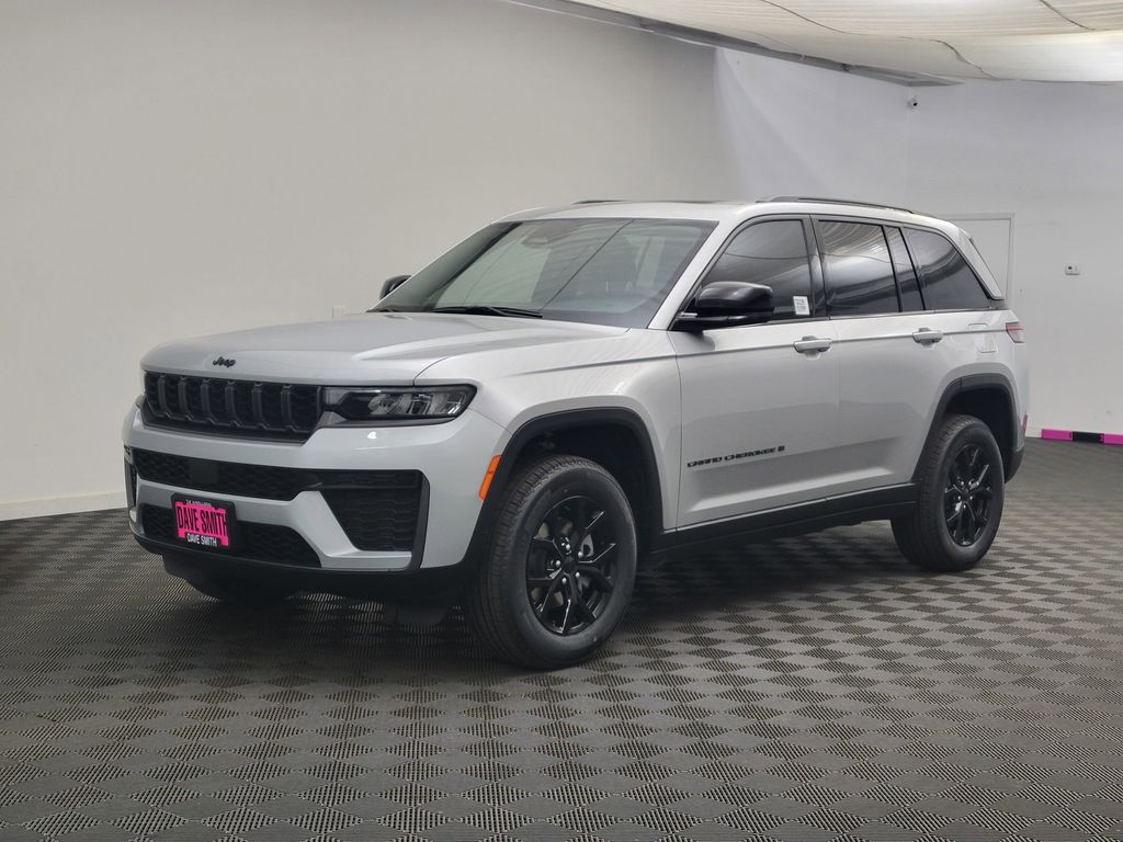 2026 Jeep Grand Cherokee Laredo Altitude 4x4's photo