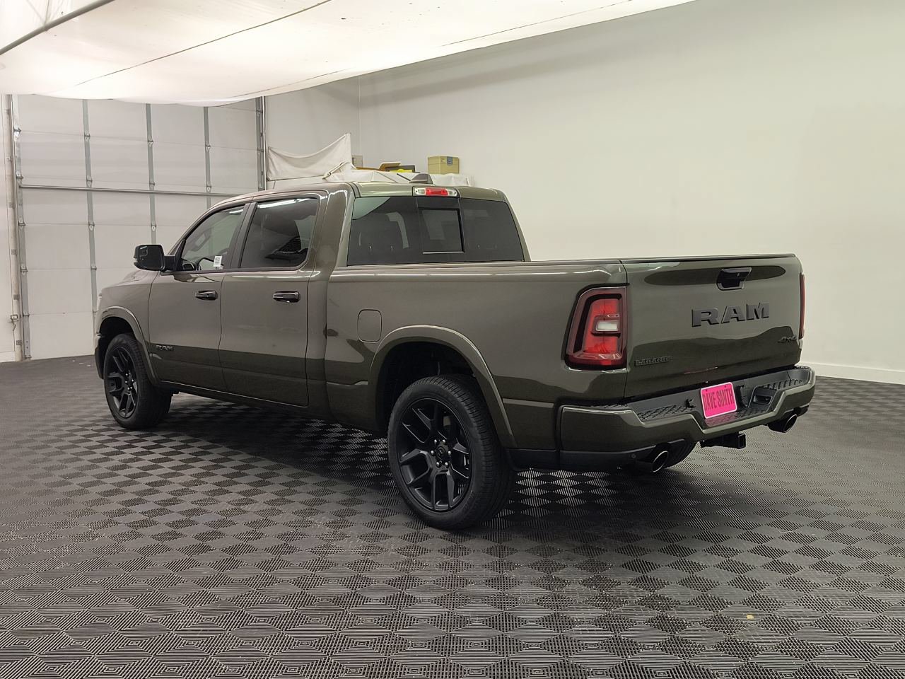 New 2027 Ram 1500 LARAMIE CREW CAB 4X4 6'4 BOX Pickup