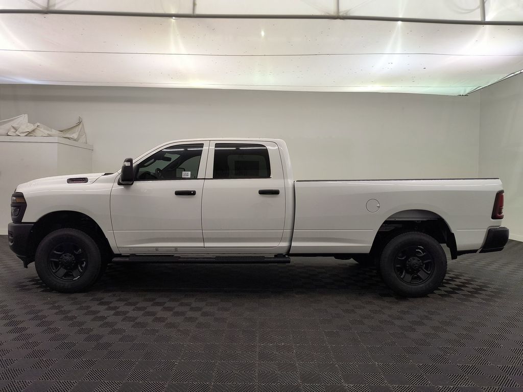 2026 Ram 2500 Tradesman photo 2