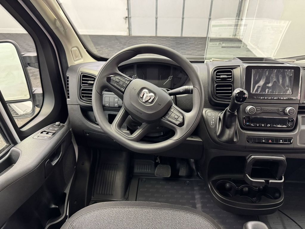 New 2025 Ram ProMaster PROMASTER 1500 TRADESMAN CARGO VAN HIGH ROOF 136' Cargo Van