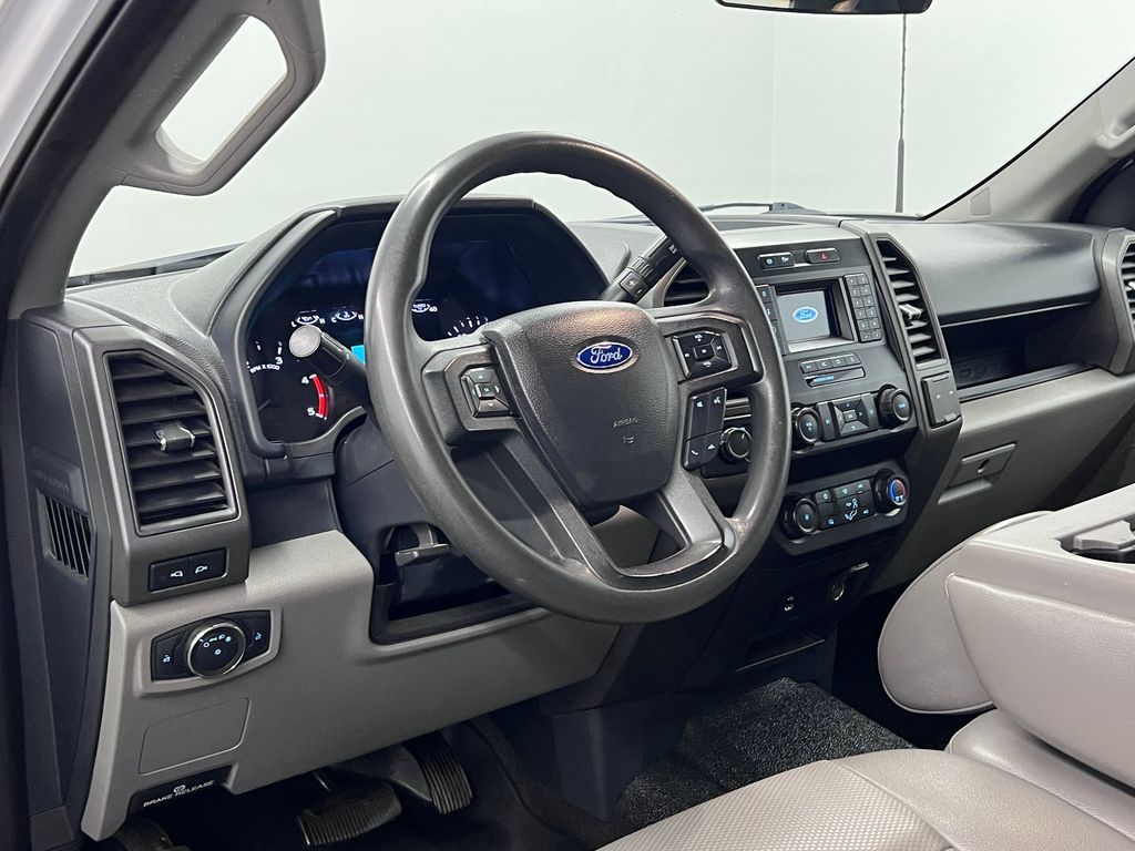 F-450 Chassis Truck Super Cab