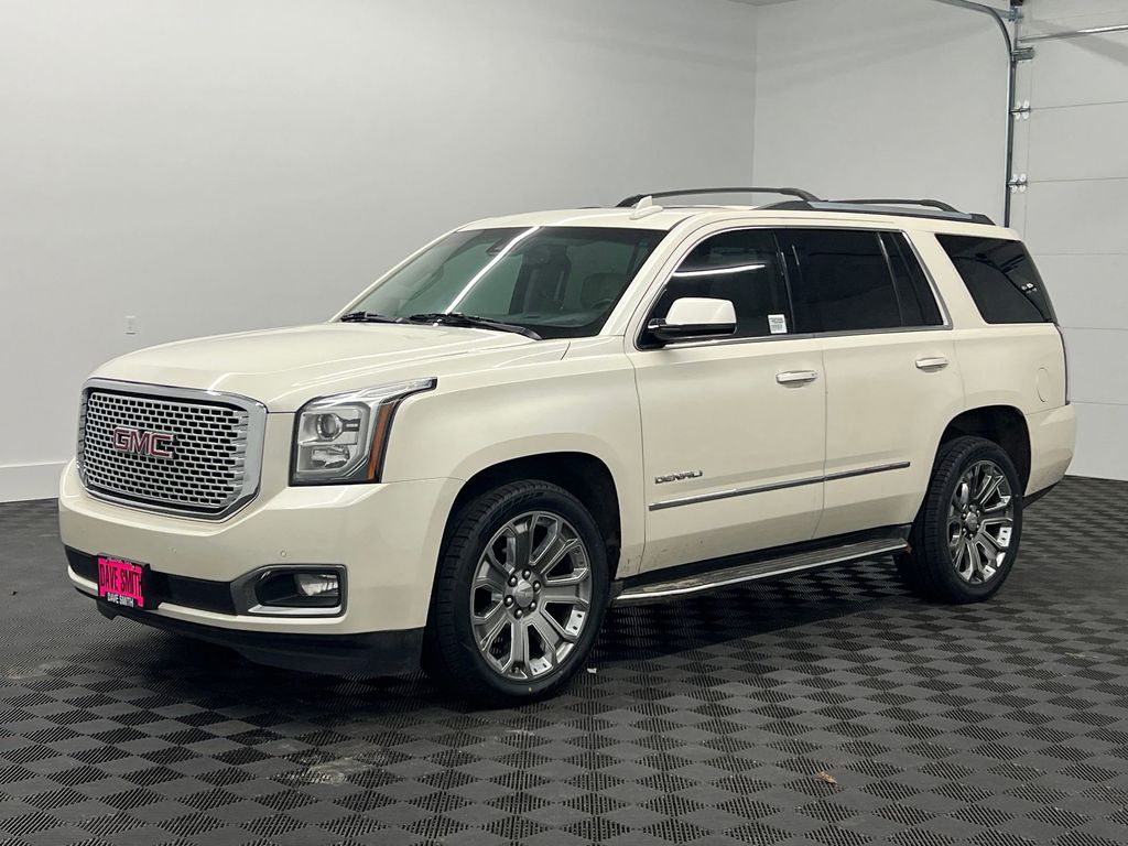 2015 GMC Yukon Denali's photo