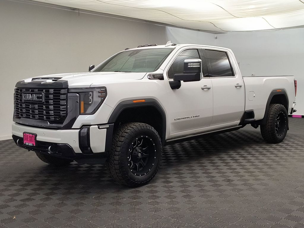 2024 GMC Sierra 3500HD Denali Ultimate's photo