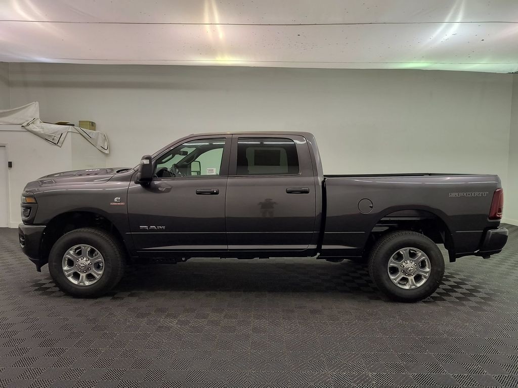 New 2026 Ram 2500 BIG HORN CREW CAB 4X4 6'4 BOX Pickup