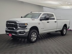 2026 Ram 2500 BIG HORN CREW CAB 4X4 8' BOX Pickup