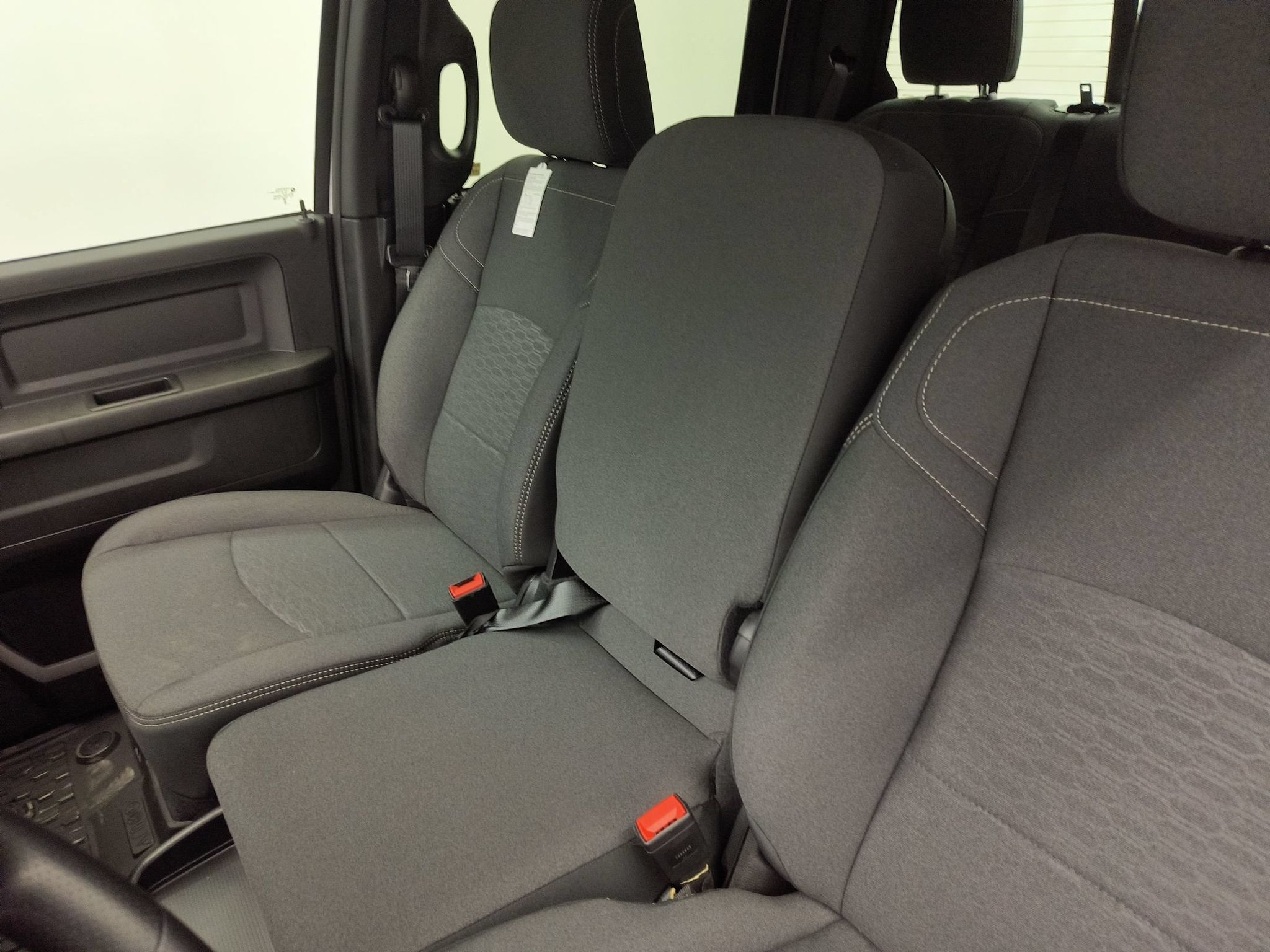 2025 RAM 2500 Tradesman - Photo 28