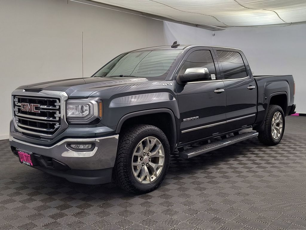 2018 GMC Sierra 4WD Crew Cab Short Box SLT's photo