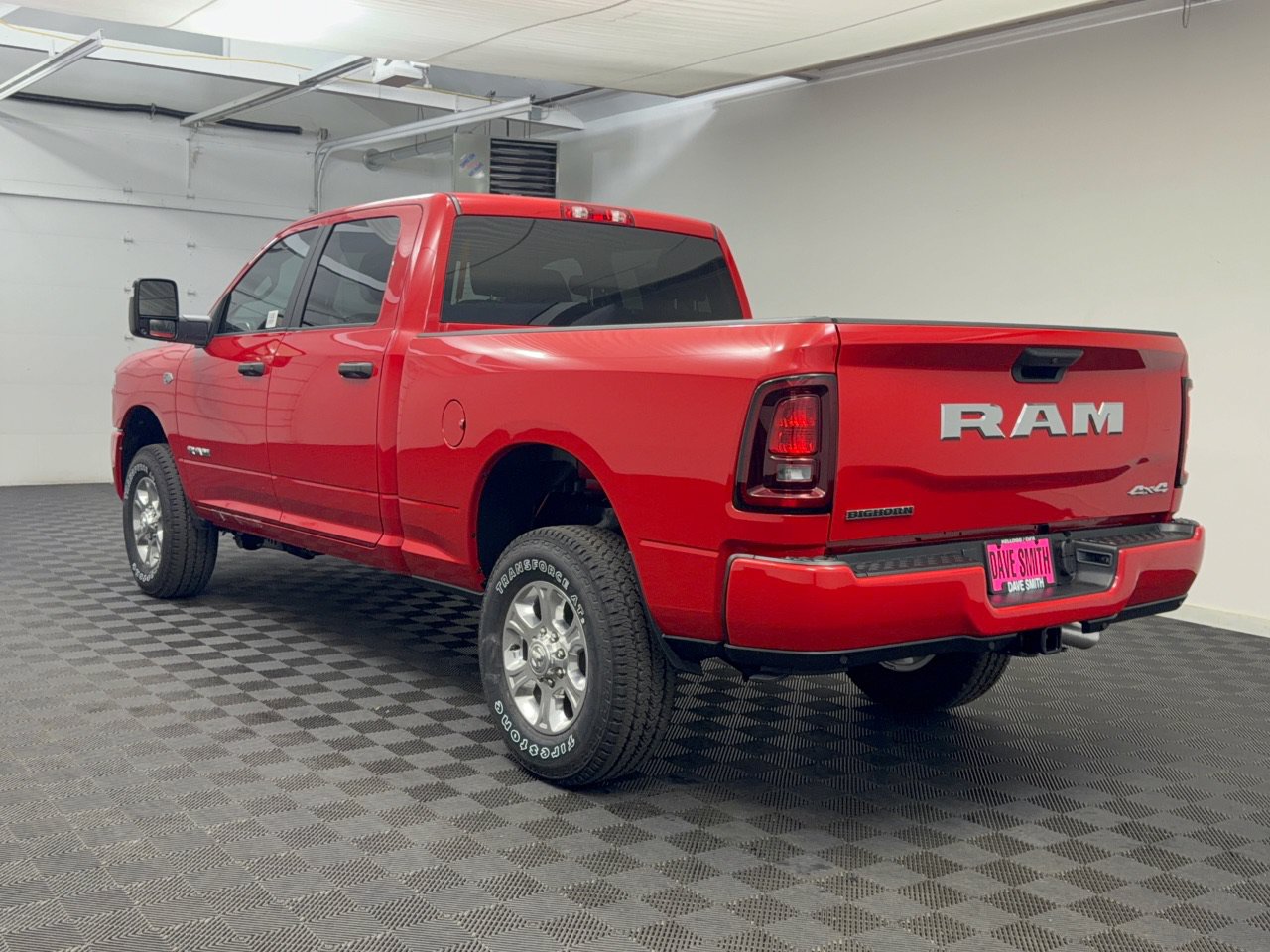 New 2027 Ram 2500 BIG HORN CREW CAB 4X4 Pickup
