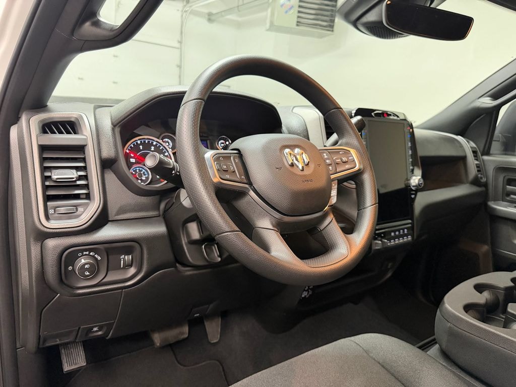 New 2027 Ram 2500 TRADESMAN CREW CAB 4X4 Pickup