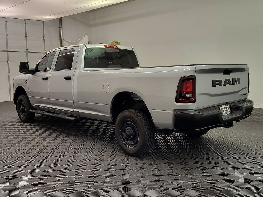 New 2026 Ram 2500 TRADESMAN CREW CAB 4X4 8' BOX Pickup