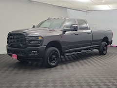 2025 Ram 2500 TRADESMAN CREW CAB 4X4 8' BOX Pickup