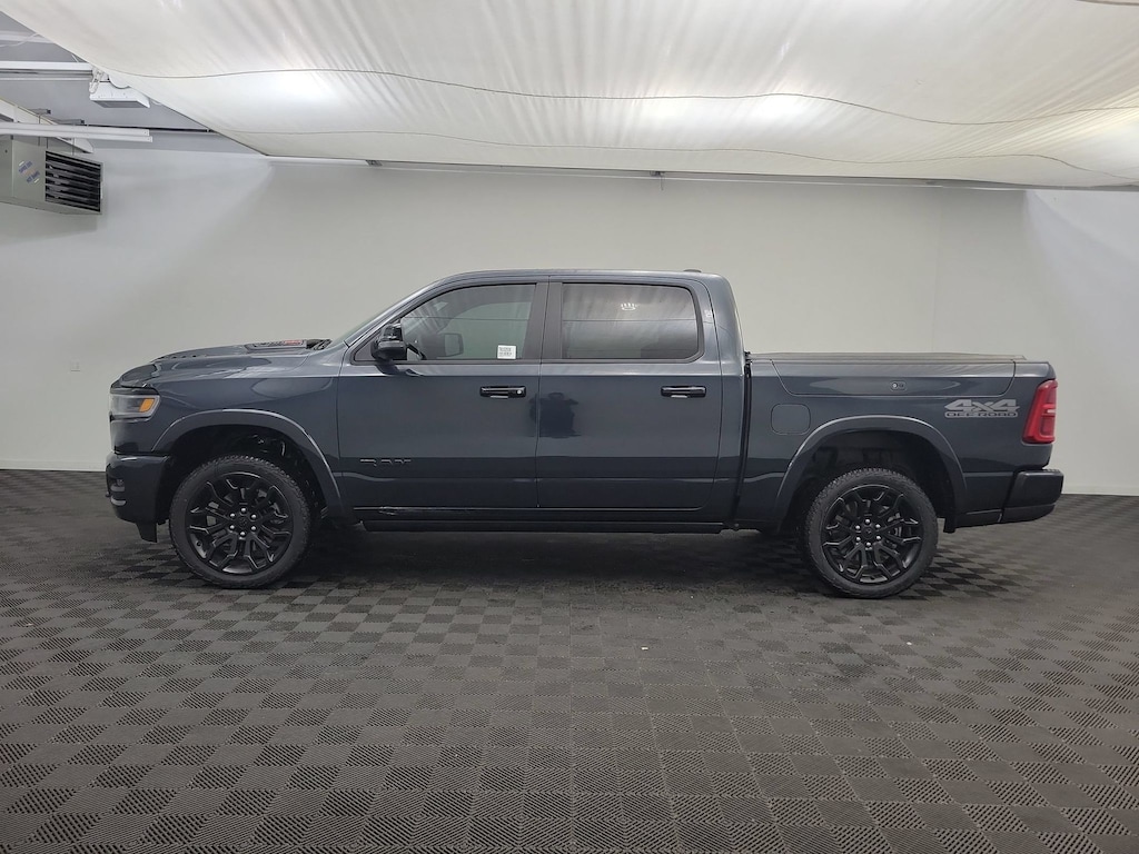 New 2026 Ram 1500 LIMITED CREW CAB 4X4 5'7 BOX Pickup