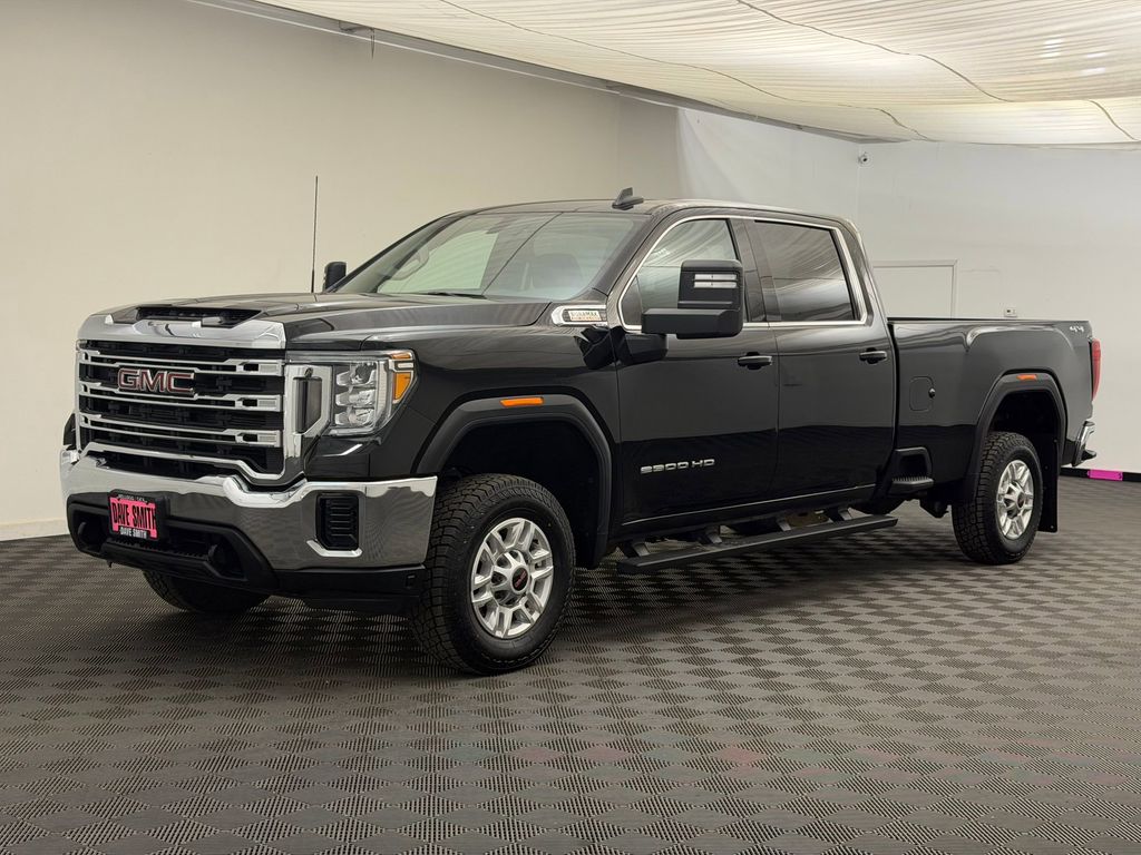 2021 GMC Sierra 4WD Crew Cab Long Box SLE's photo