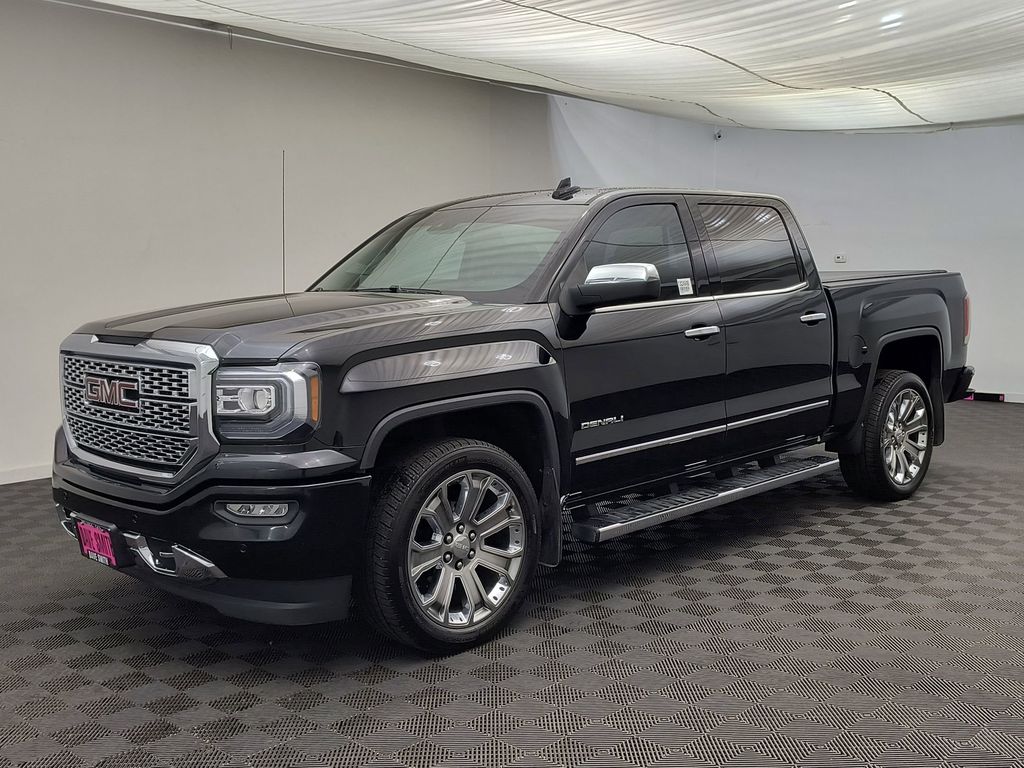 2018 GMC Sierra 4WD Crew Cab Short Box's photo