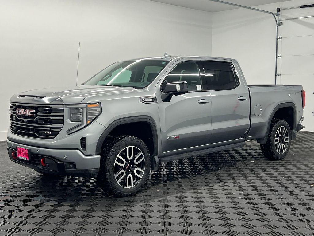 2023 GMC Sierra 1500 AT4's photo