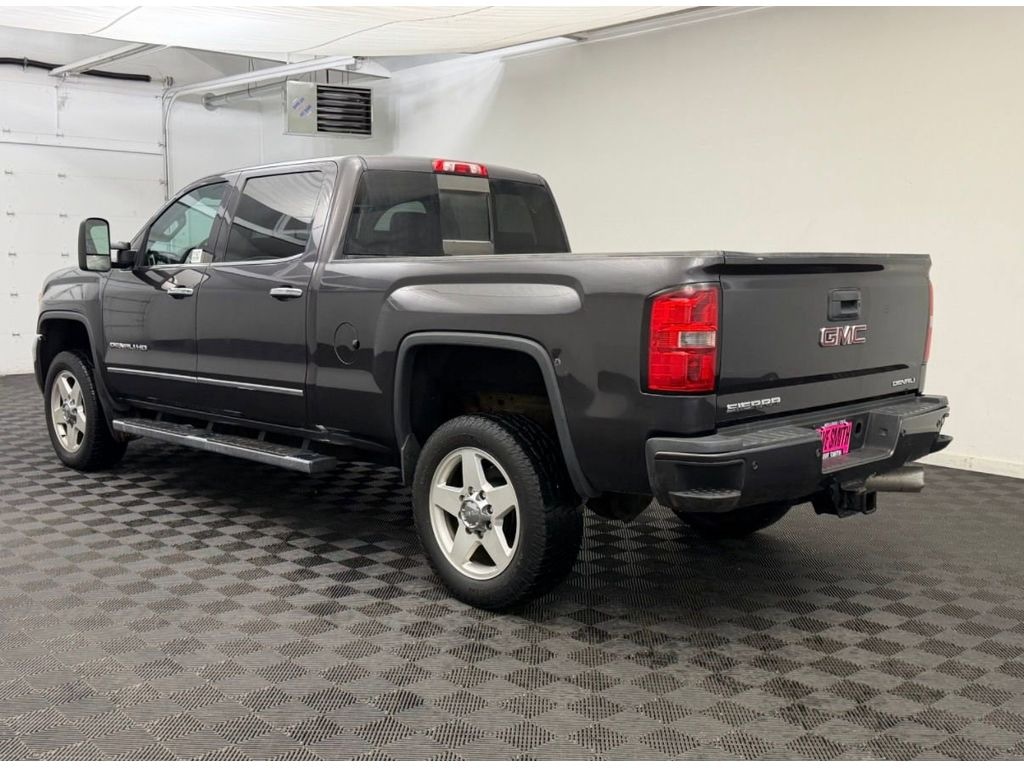Used 2015 GMC Sierra 2500HD Denali Truck Crew Cab