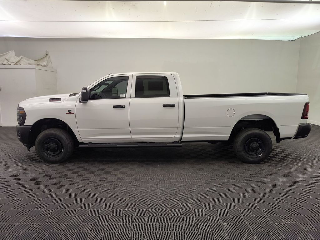 2026 Ram 2500 Tradesman photo 2
