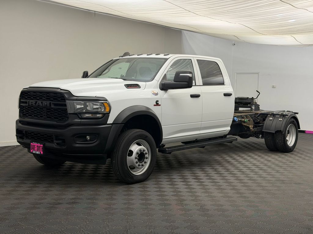 2024 RAM 5500 Tradesman 4X4 Crew Cab DRW 197" WB's photo