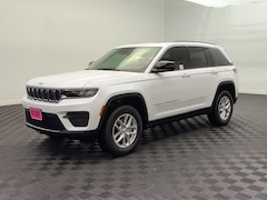 2025 Jeep Grand Cherokee LAREDO X 4X4 Sport Utility