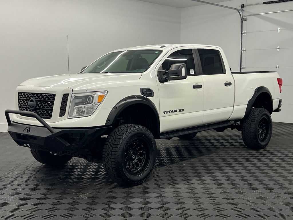2017 Nissan Titan XD PRO-4X's photo