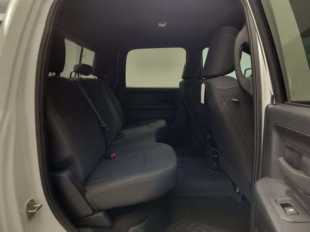 2025 RAM 2500 Tradesman - Photo 31