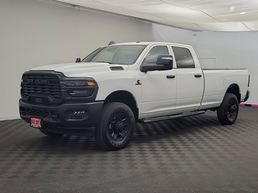 New 2025 Ram 3500 TRADESMAN CREW CAB 4X4 8' BOX Pickup