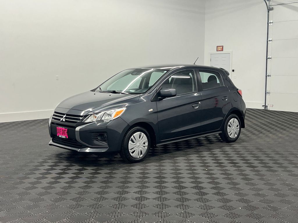 2024 Mitsubishi Mirage ES's photo
