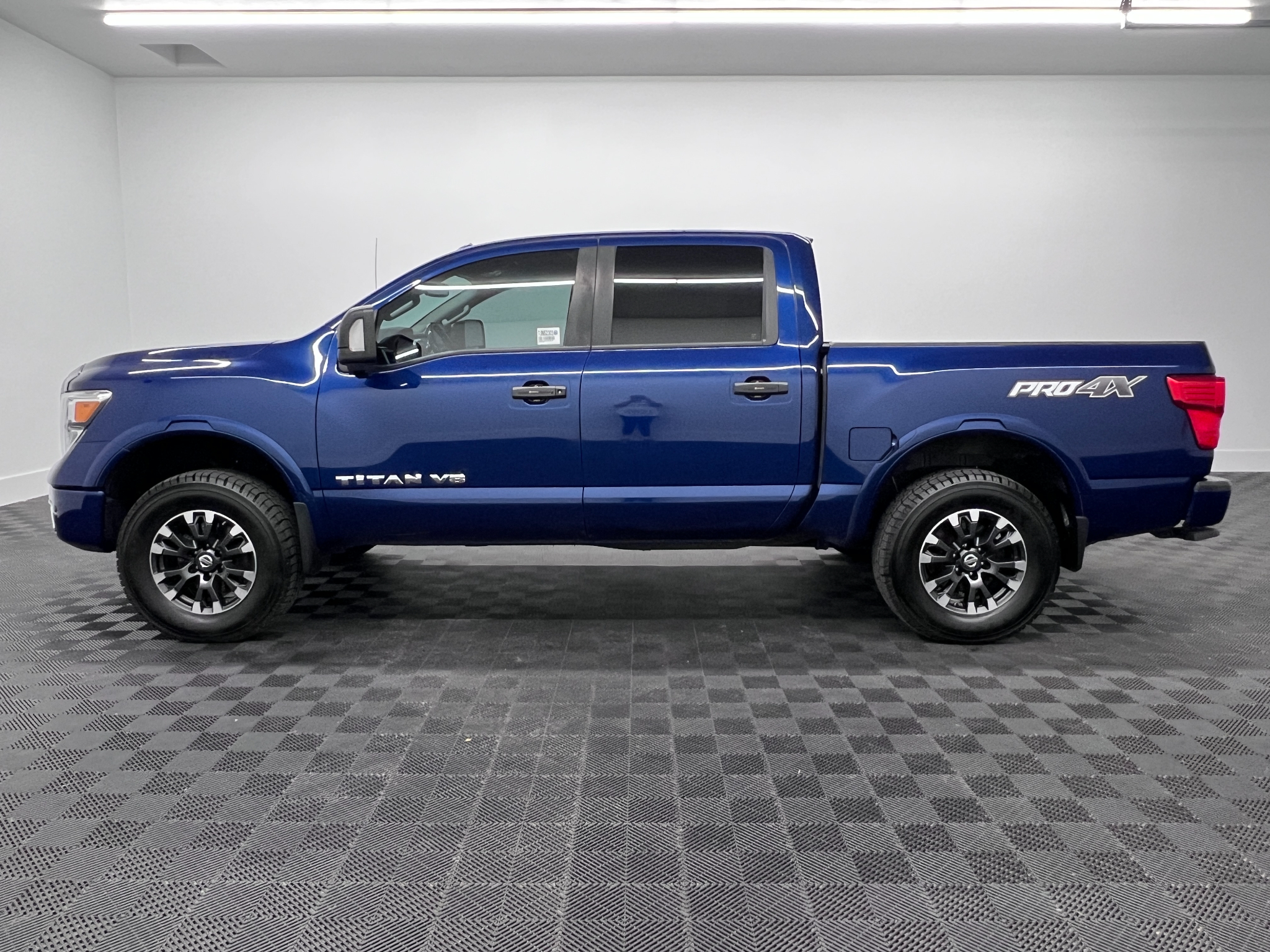 Used 2018 Nissan Titan S Truck Crew Cab