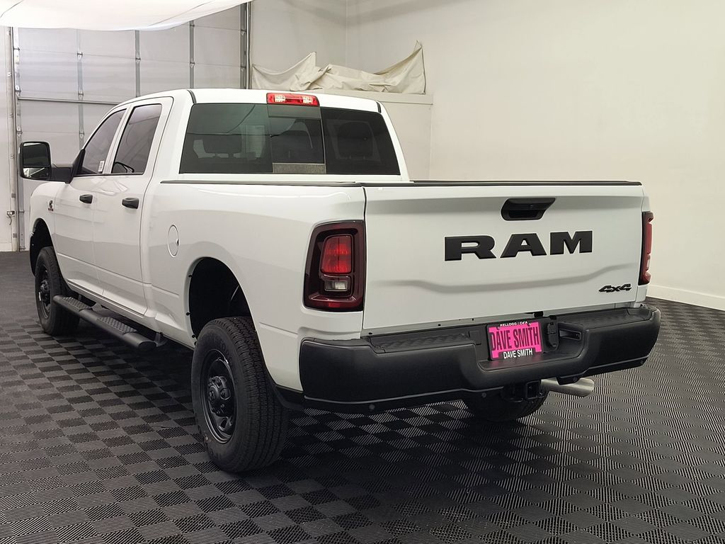 2025 Ram 2500 Tradesman photo 3