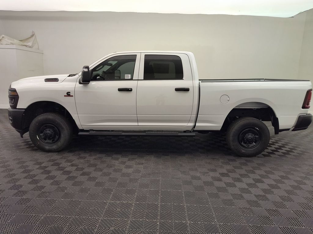 2025 Ram 2500 Tradesman photo 2