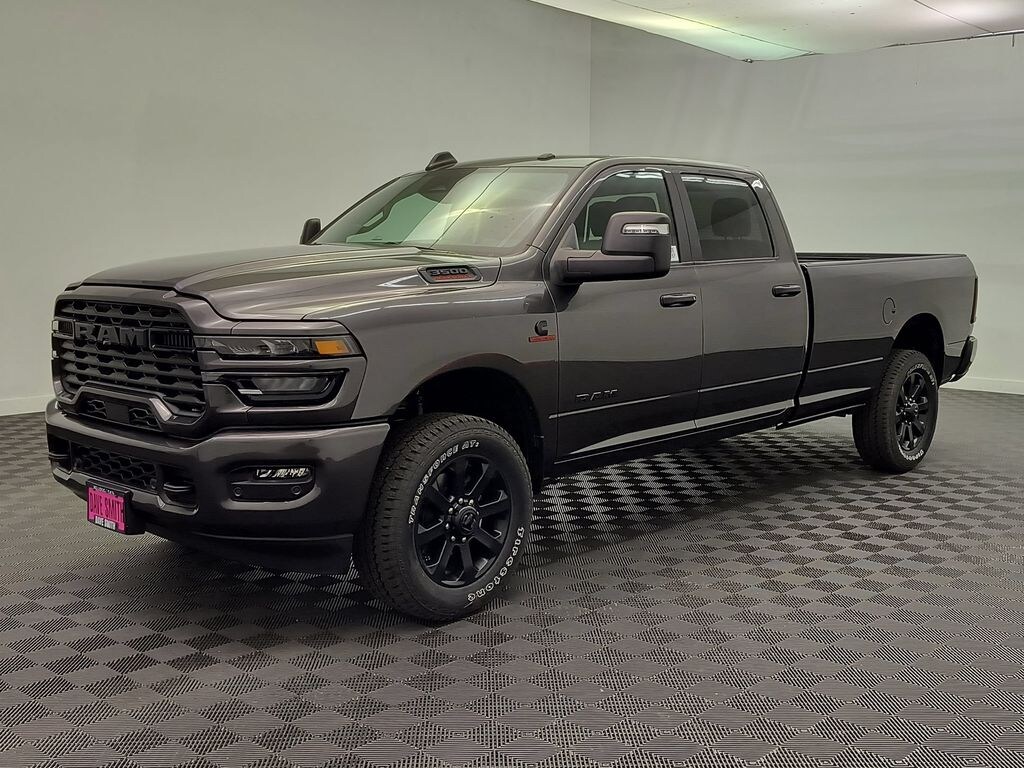 New 2026 Ram 3500 BIG HORN CREW CAB 4X4 8' BOX Pickup