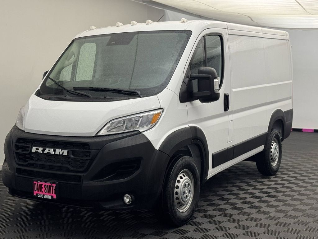 New 2025 Ram ProMaster PROMASTER 1500 TRADESMAN CARGO VAN LOW ROOF 118' W Cargo Van