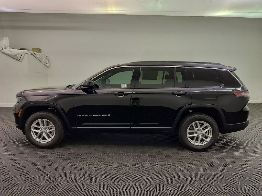 New 2026 Jeep Grand Cherokee L LAREDO X 4X4 Sport Utility